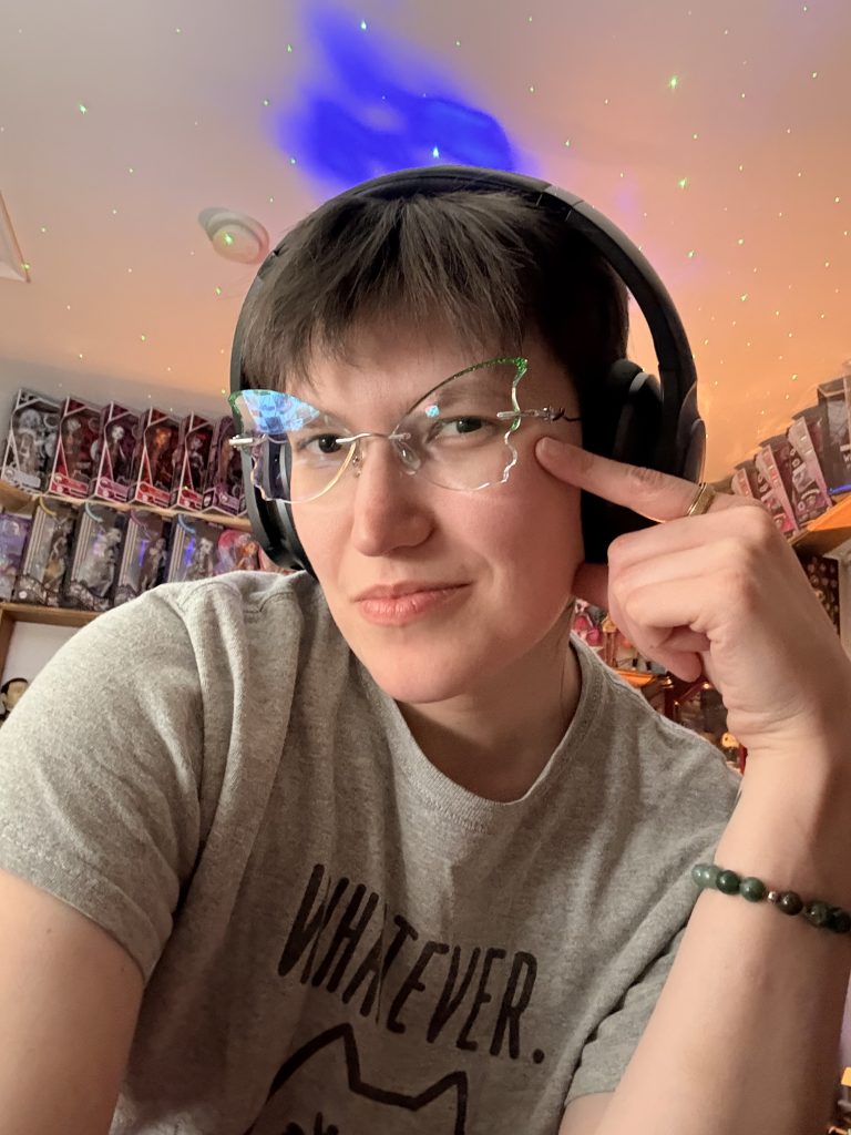 Q&A with Phoenix Grimm – Author Interview